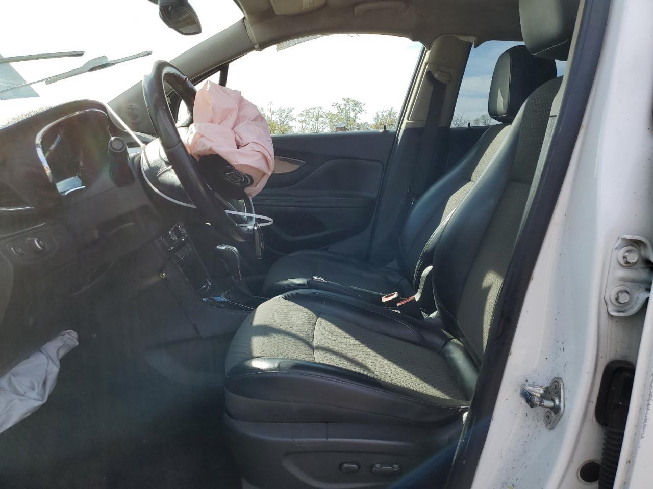 Buick Encore Preferred Image 6