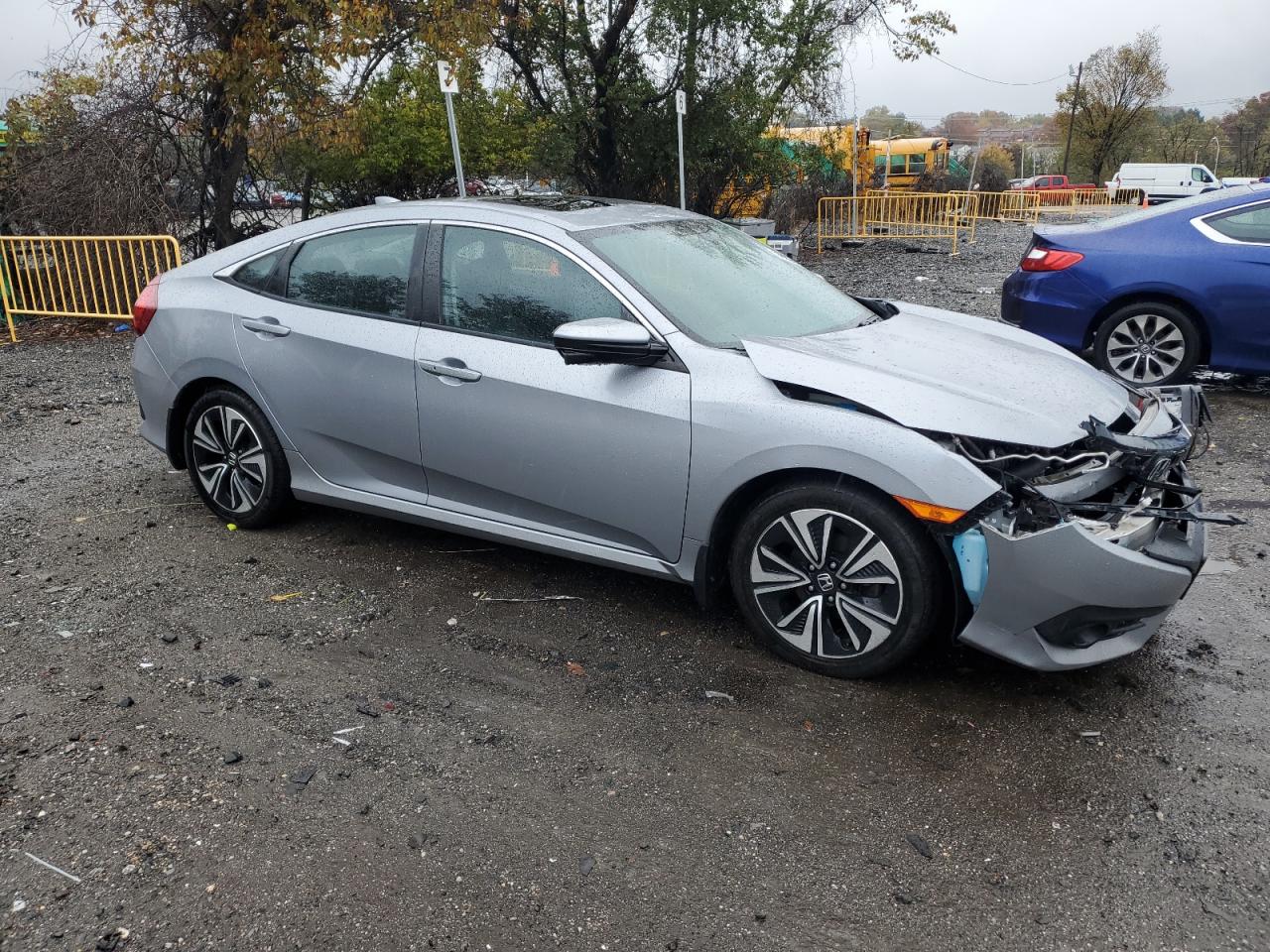 Honda Civic Exl Image 10