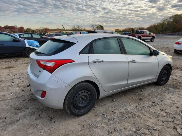 Hyundai ELANTRA Image 10