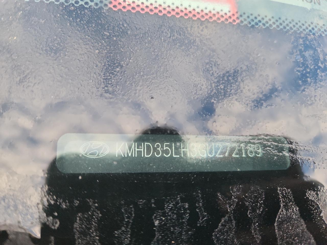 Hyundai ELANTRA Image 11