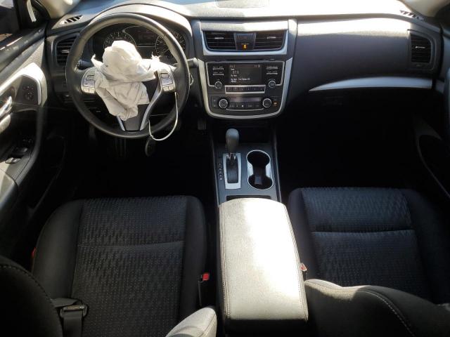 Nissan Altima 2.5 Image 4