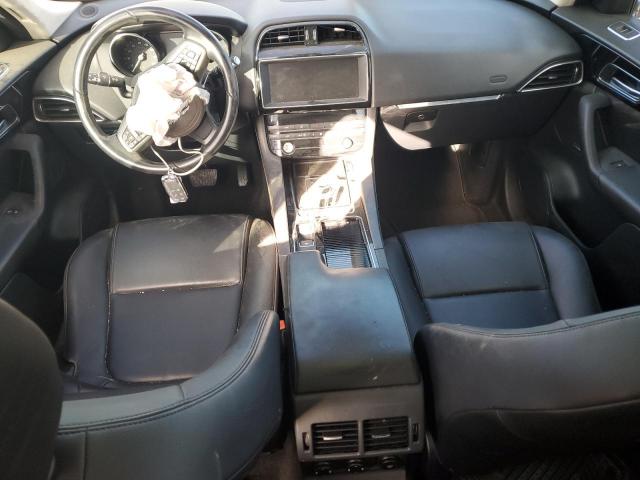 Jaguar F-PACE Image 4