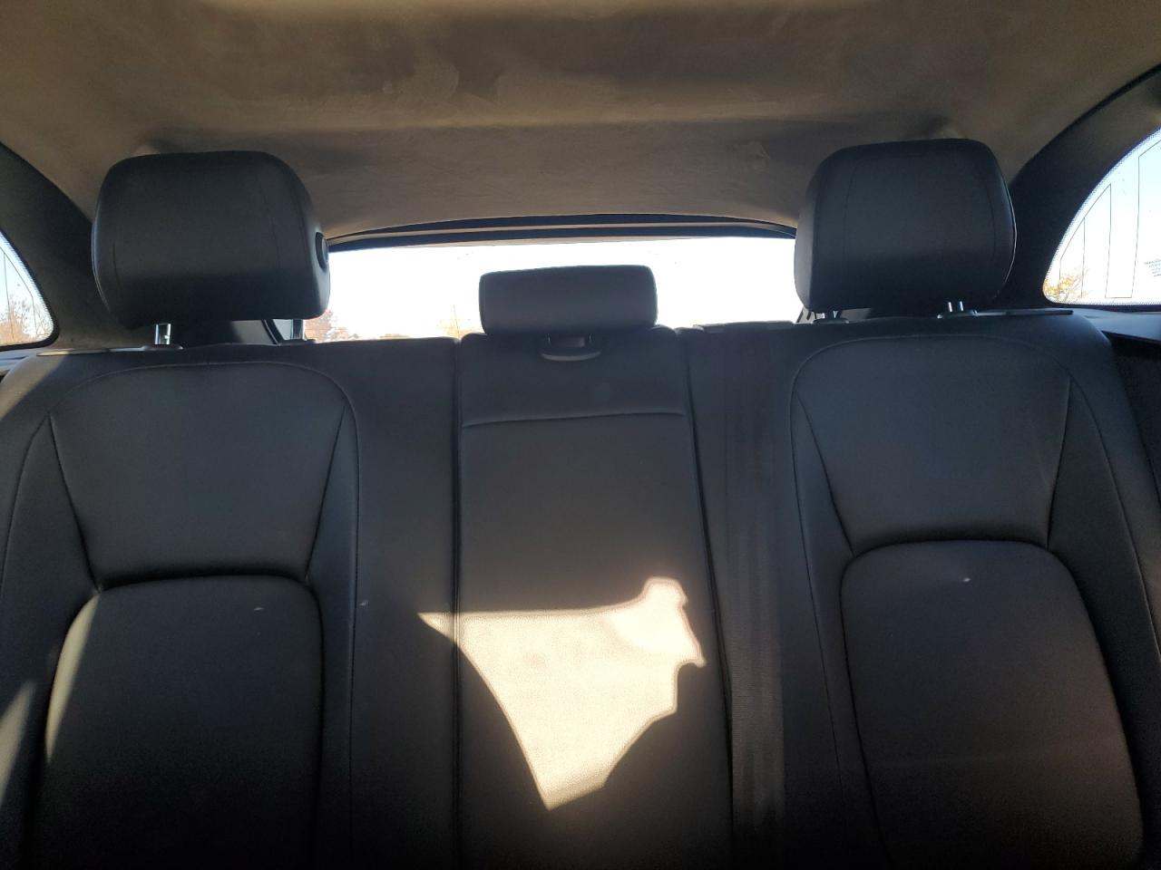 Jaguar F-PACE Image 6