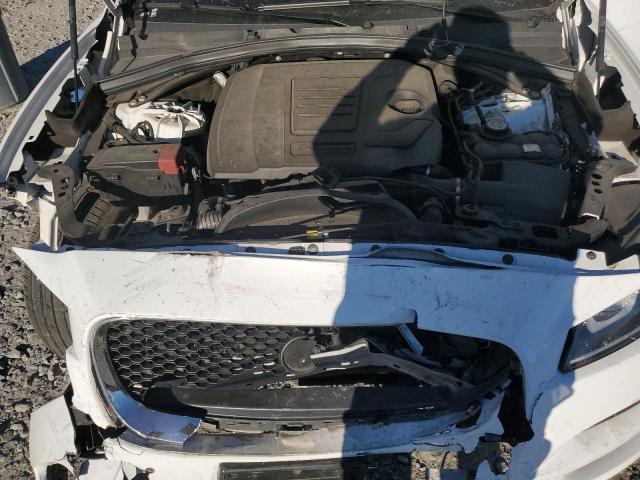 Jaguar F-PACE Image 5