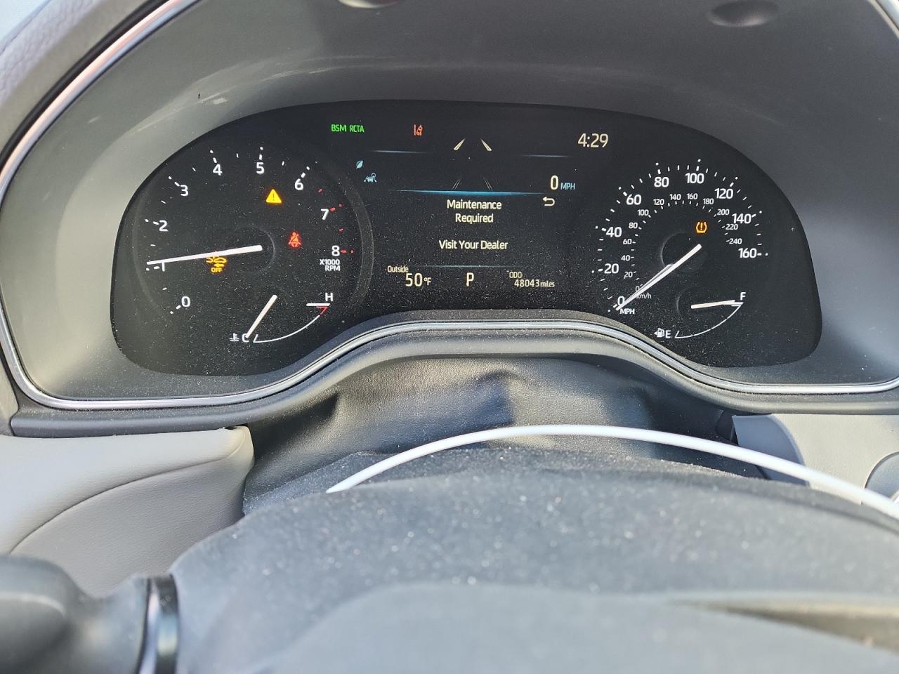 Toyota Avalon Xle Image 9