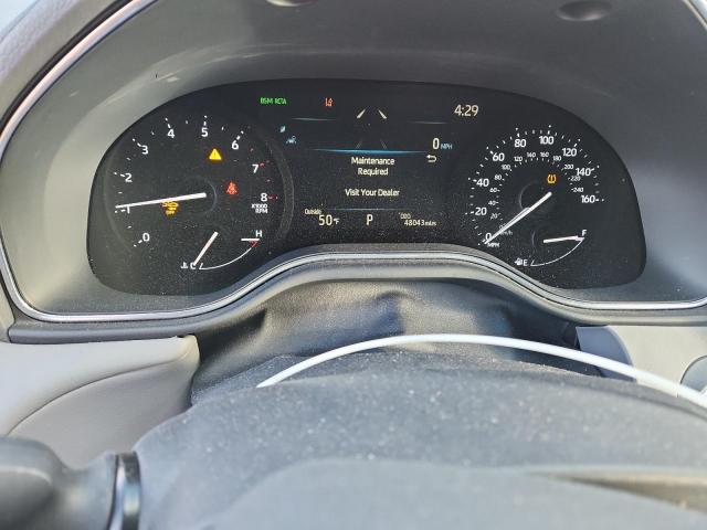 Toyota Avalon Xle Image 9