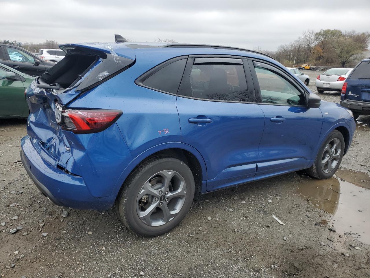 Ford Escape St Line Image 3