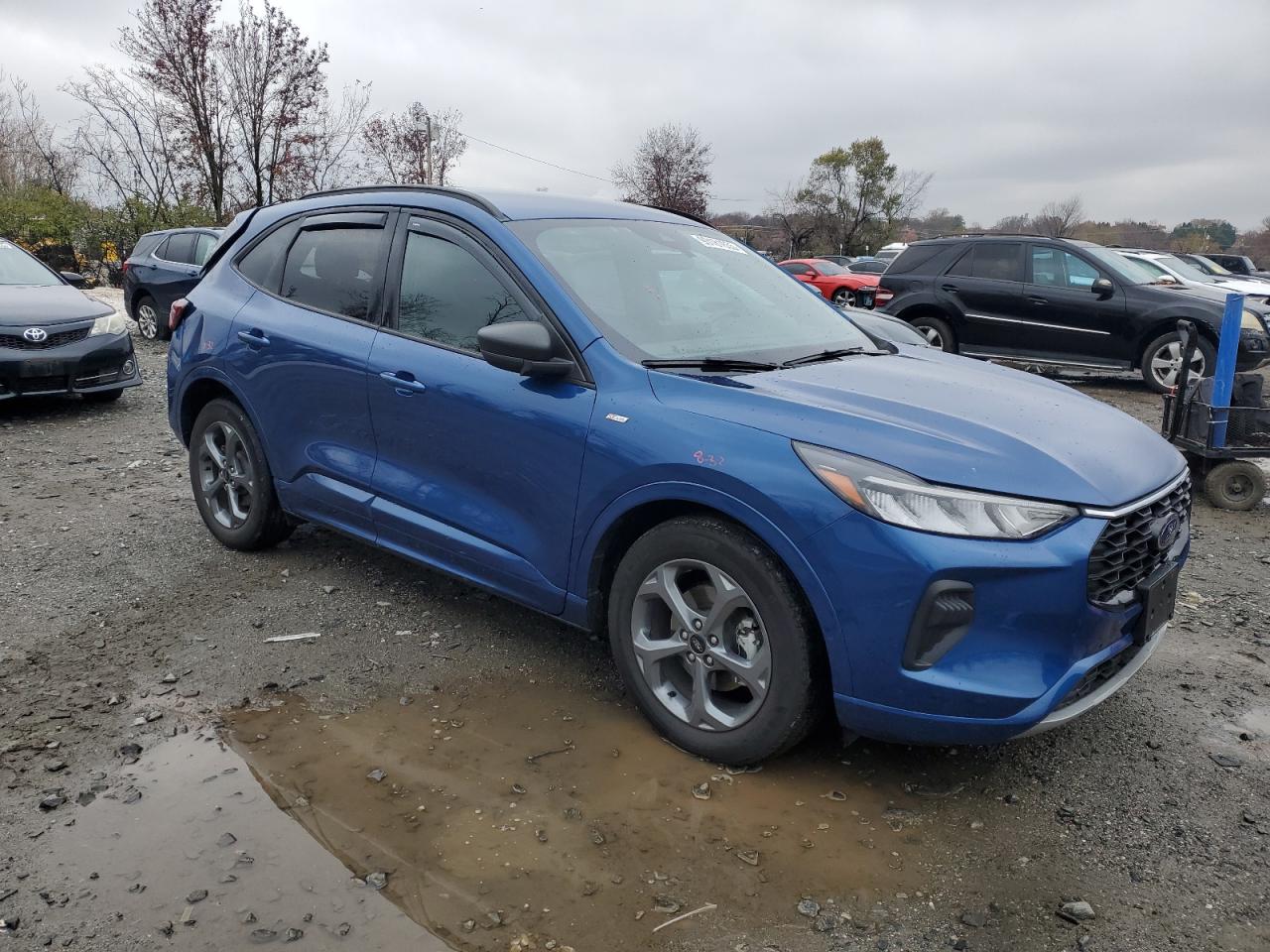 Ford Escape St Line Image 7