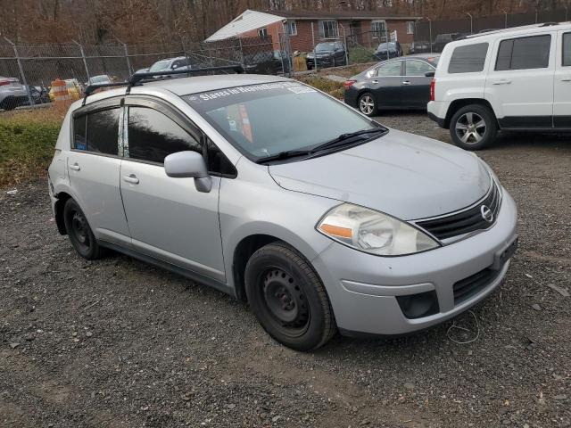 Nissan Versa S Image 2
