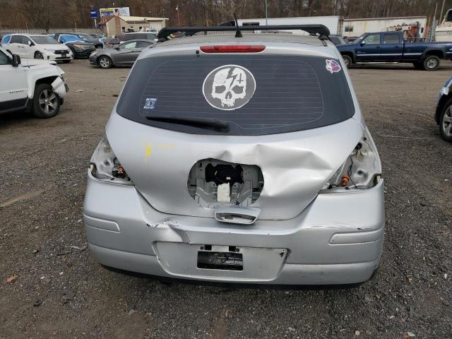Nissan Versa S Image 4