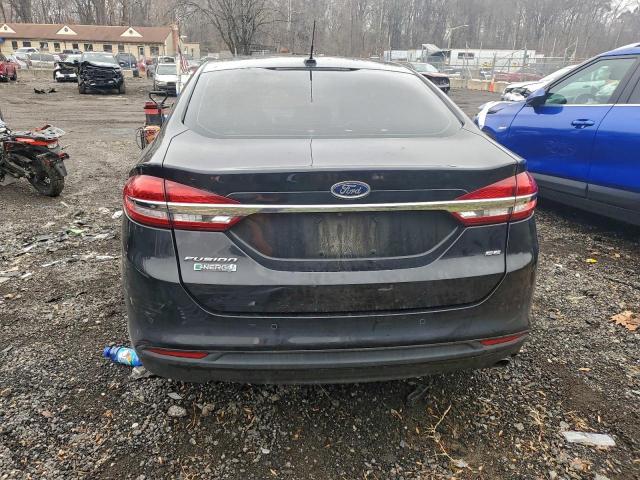 Ford Fusion Se Phev Image 4