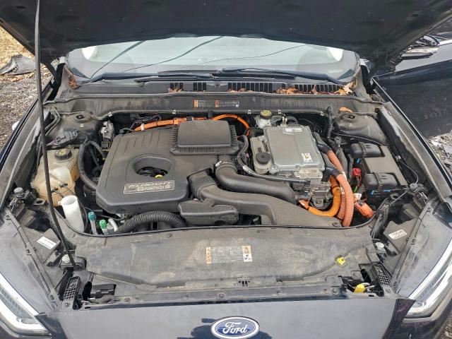 Ford Fusion Se Phev Image 11