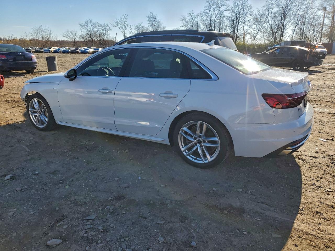 Audi A4 Premium Plus Image 2