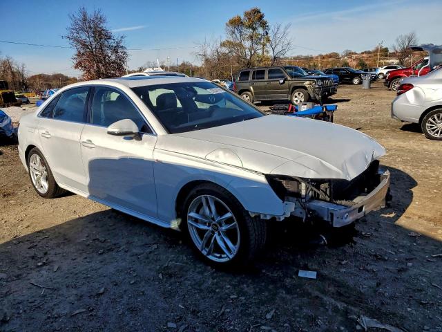 Audi A4 Premium Plus Image 12