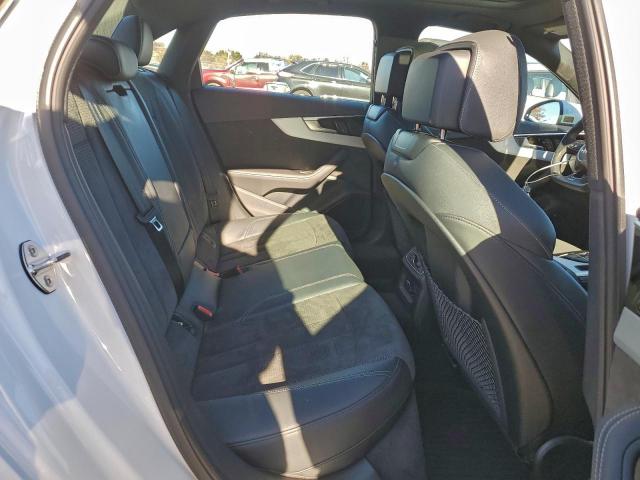 Audi A4 Premium Plus Image 3