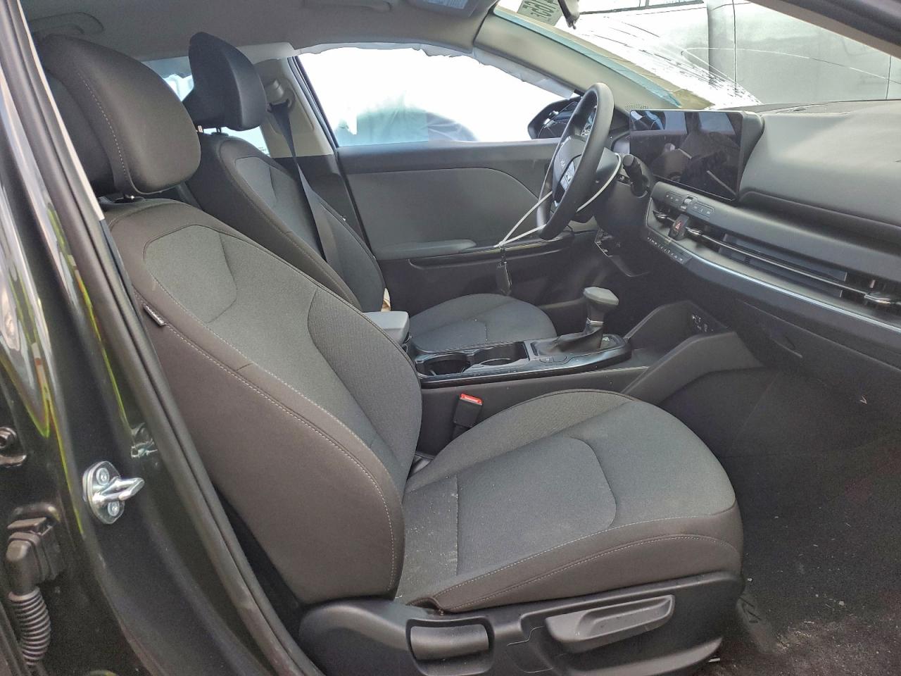 Kia K4 Lx Lx Image 2