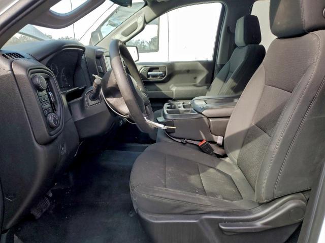 Chevrolet Silverado K1500 Custom Image 12