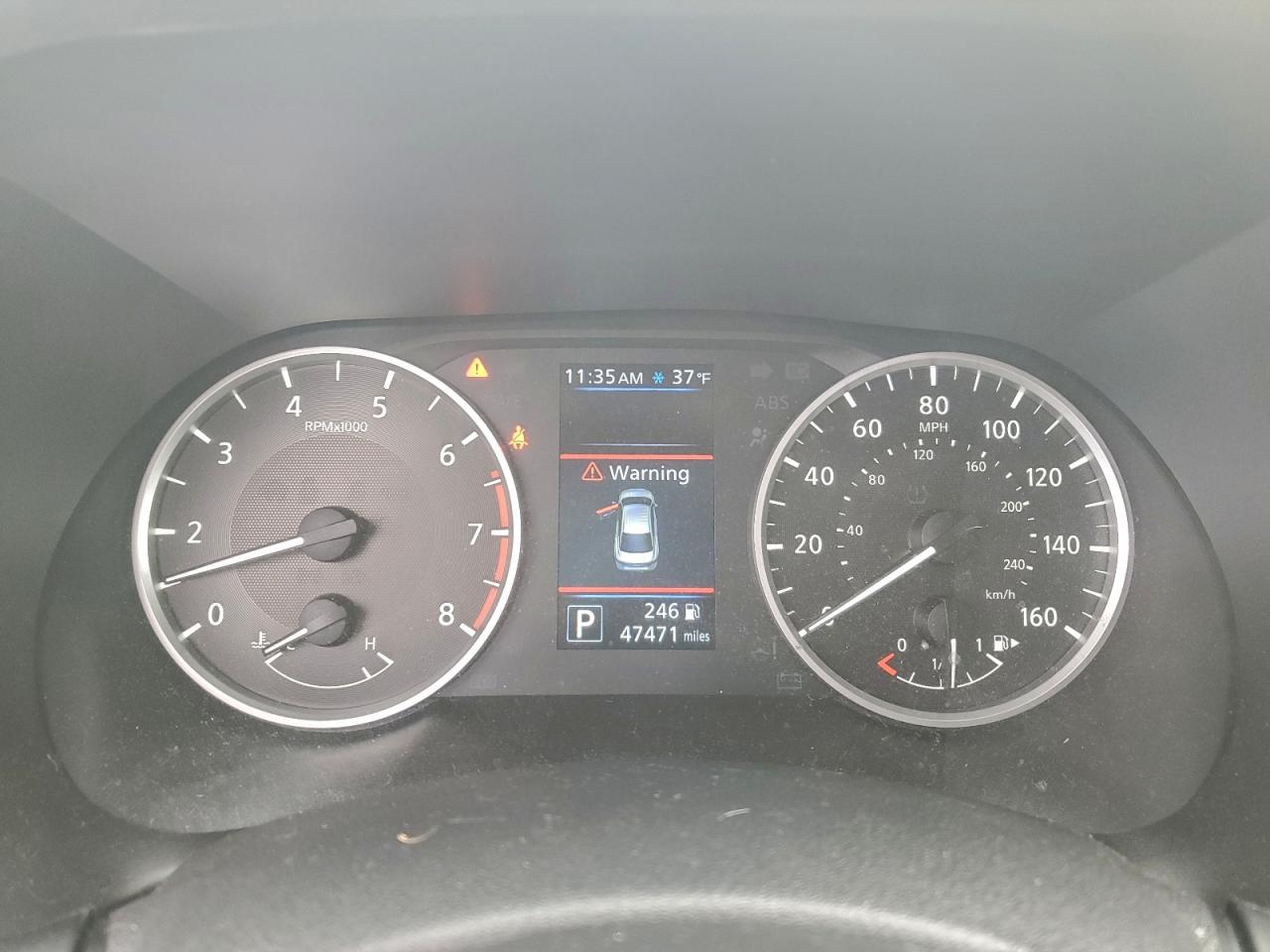 Nissan Sentra S Image 4