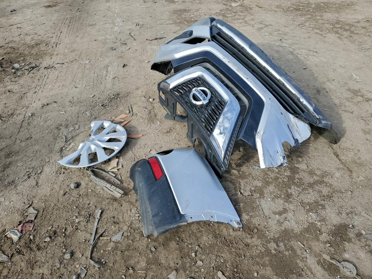 Nissan Rogue S Image 11