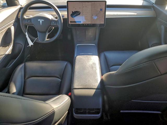 Tesla Model 3 Image 12