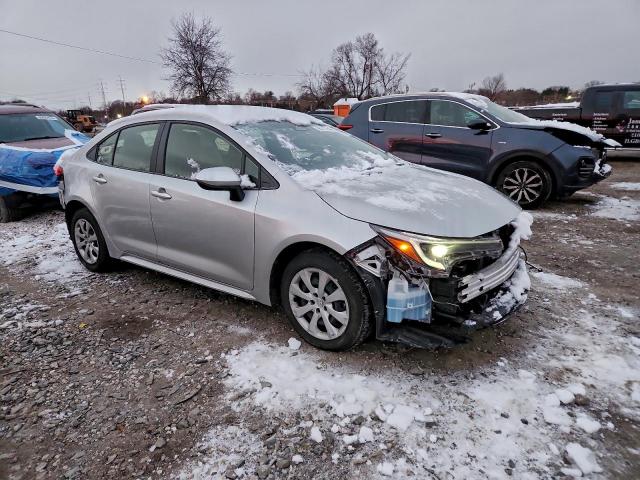 Toyota Corolla Le Image 8