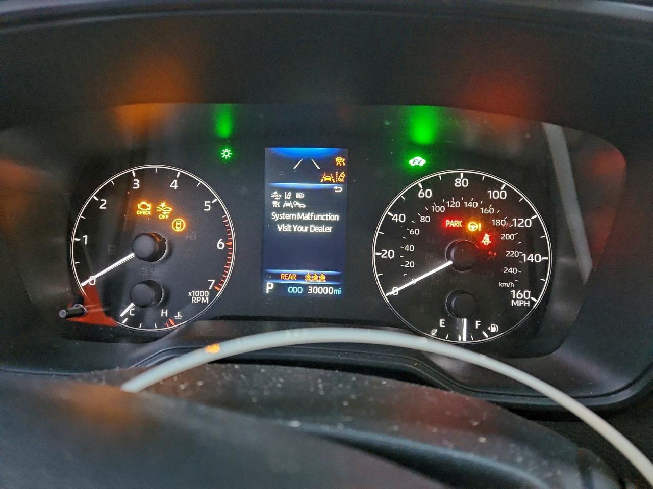 Toyota Corolla Le Image 9