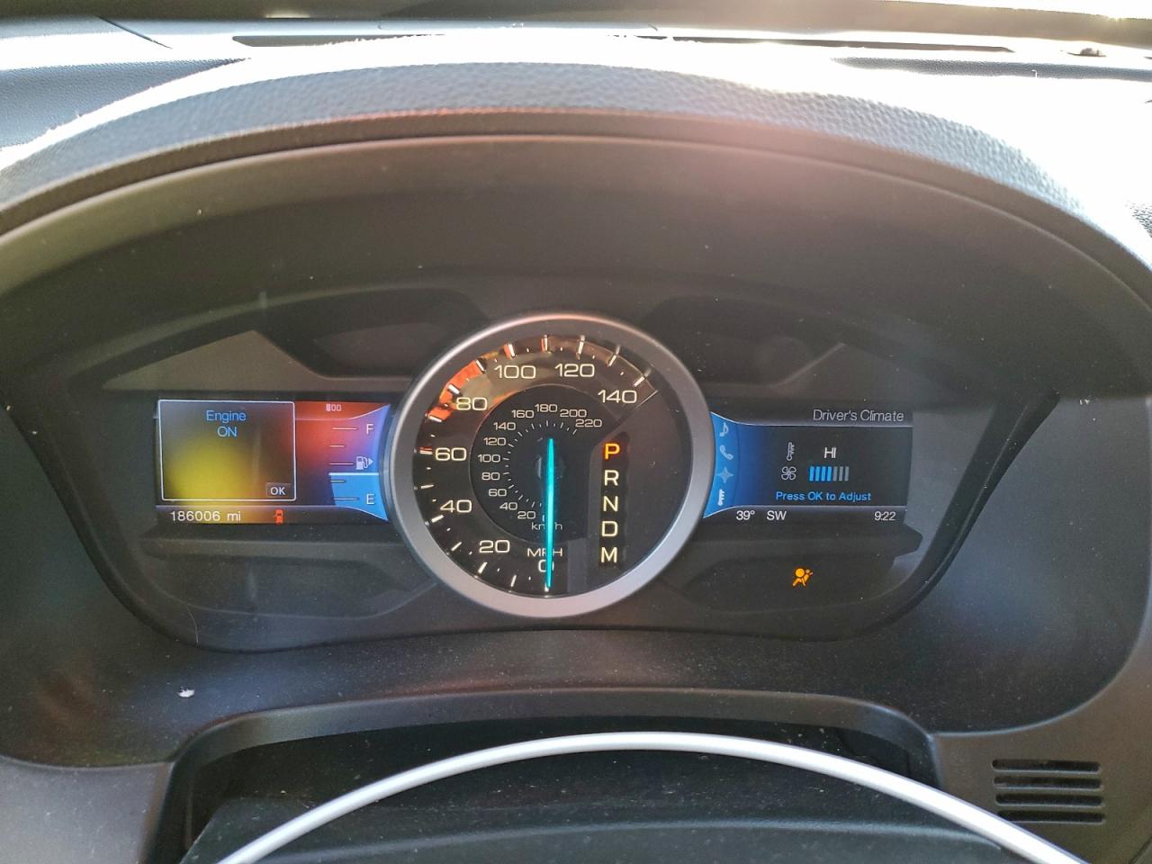 Ford Explorer Limited Image 4