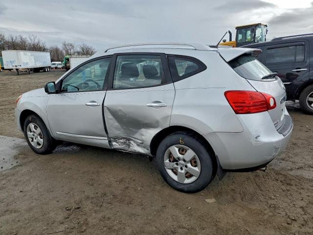 Nissan Rogue S Image 4