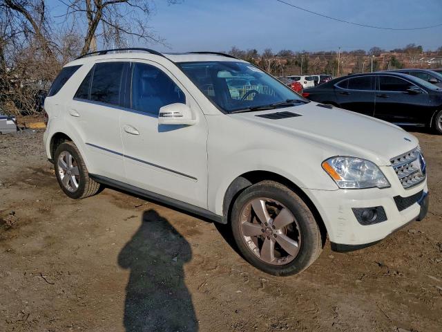 Mercedes-Benz M-Class 350 4matic Image 2