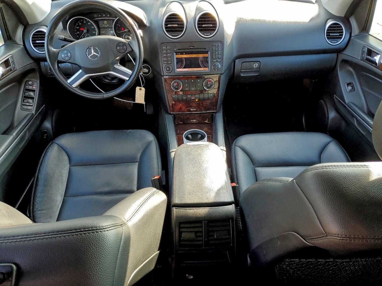 Mercedes-Benz M-Class 350 4matic Image 6