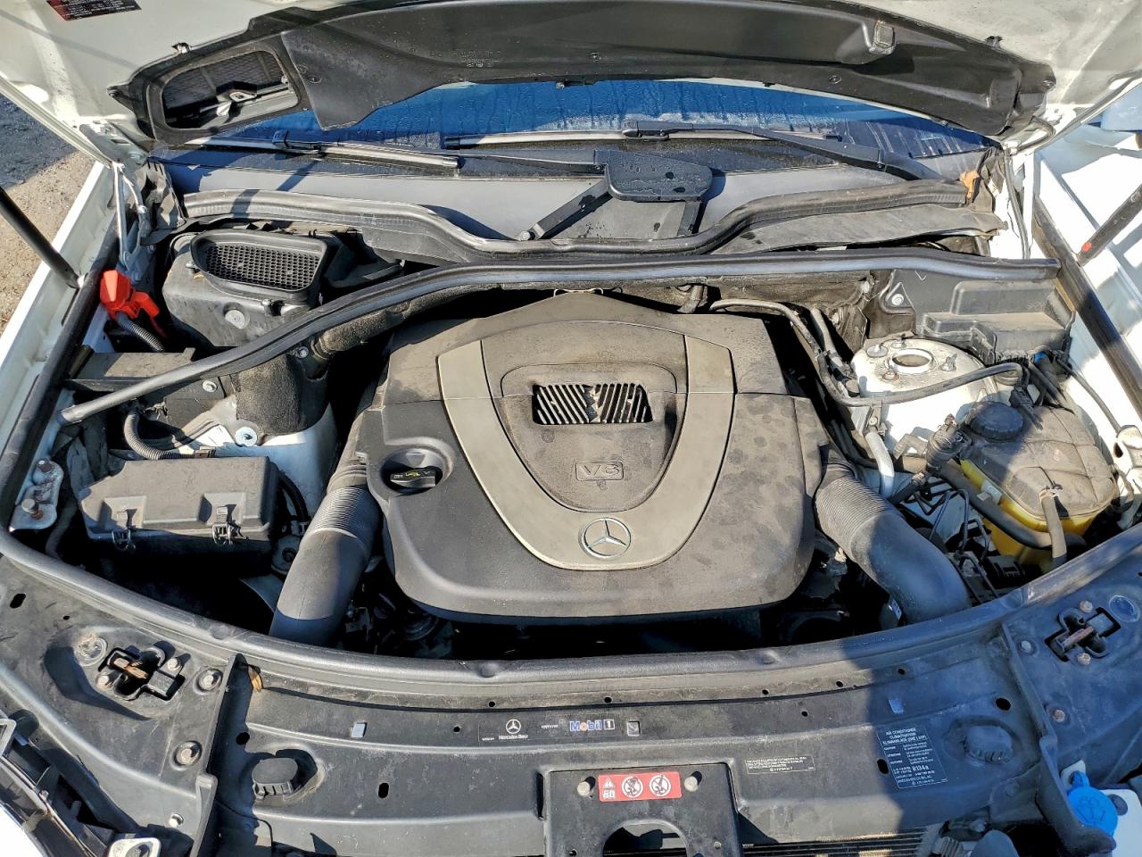 Mercedes-Benz M-Class 350 4matic Image 13