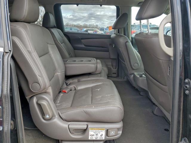Honda Odyssey Touring Image 6