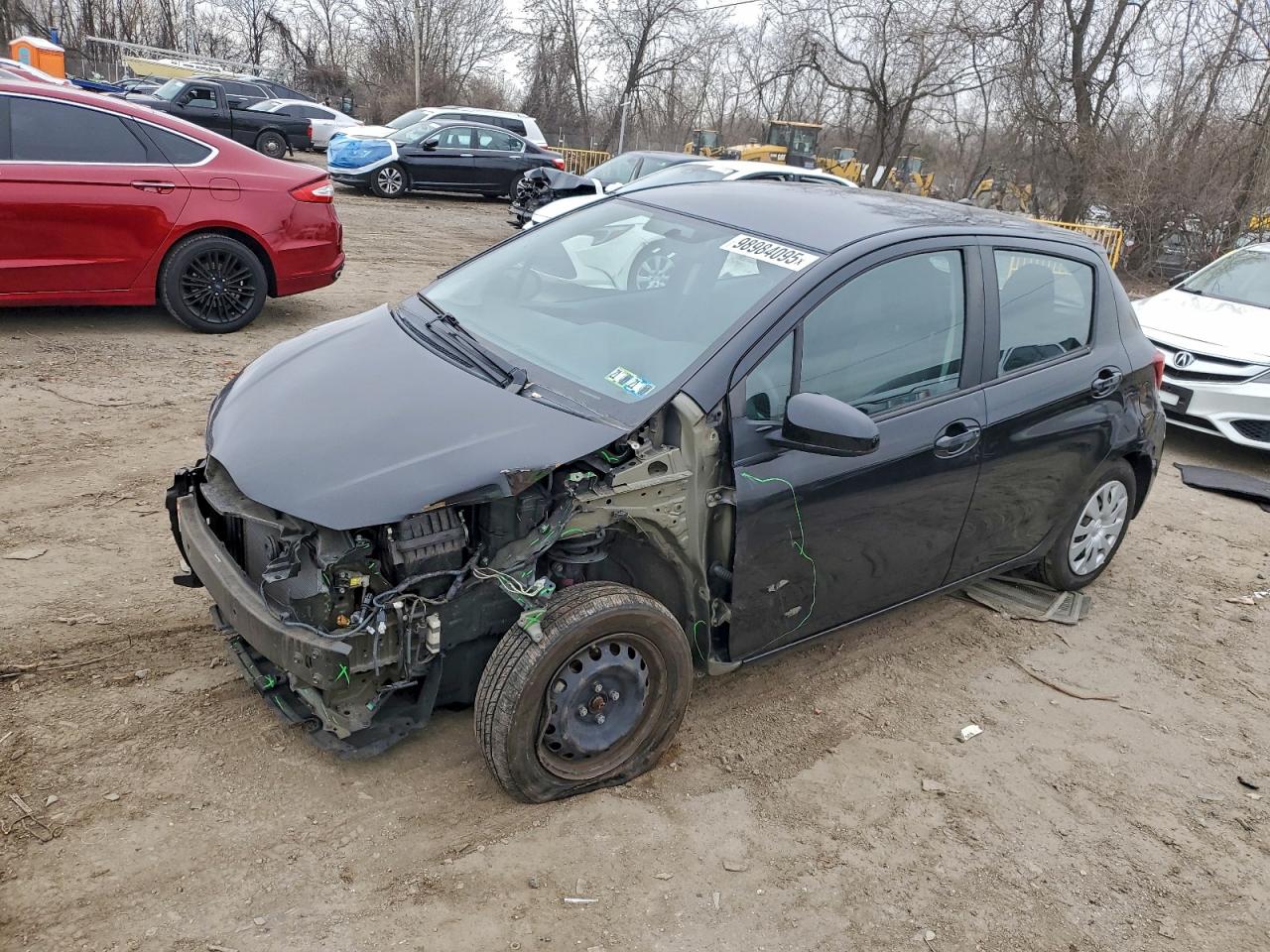 Toyota Yaris Image 1