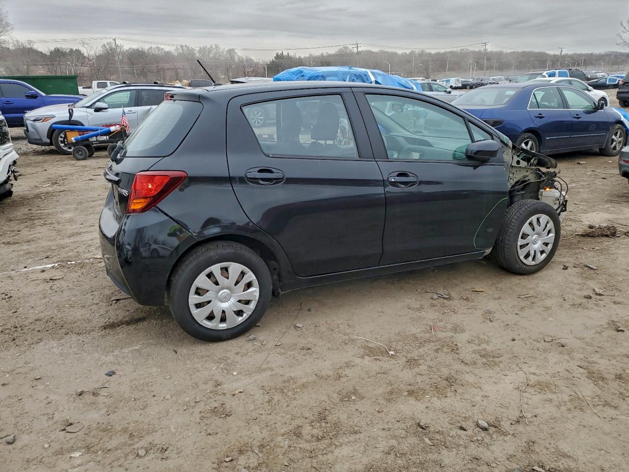 Toyota Yaris Image 9