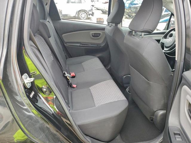 Toyota Yaris Image 8