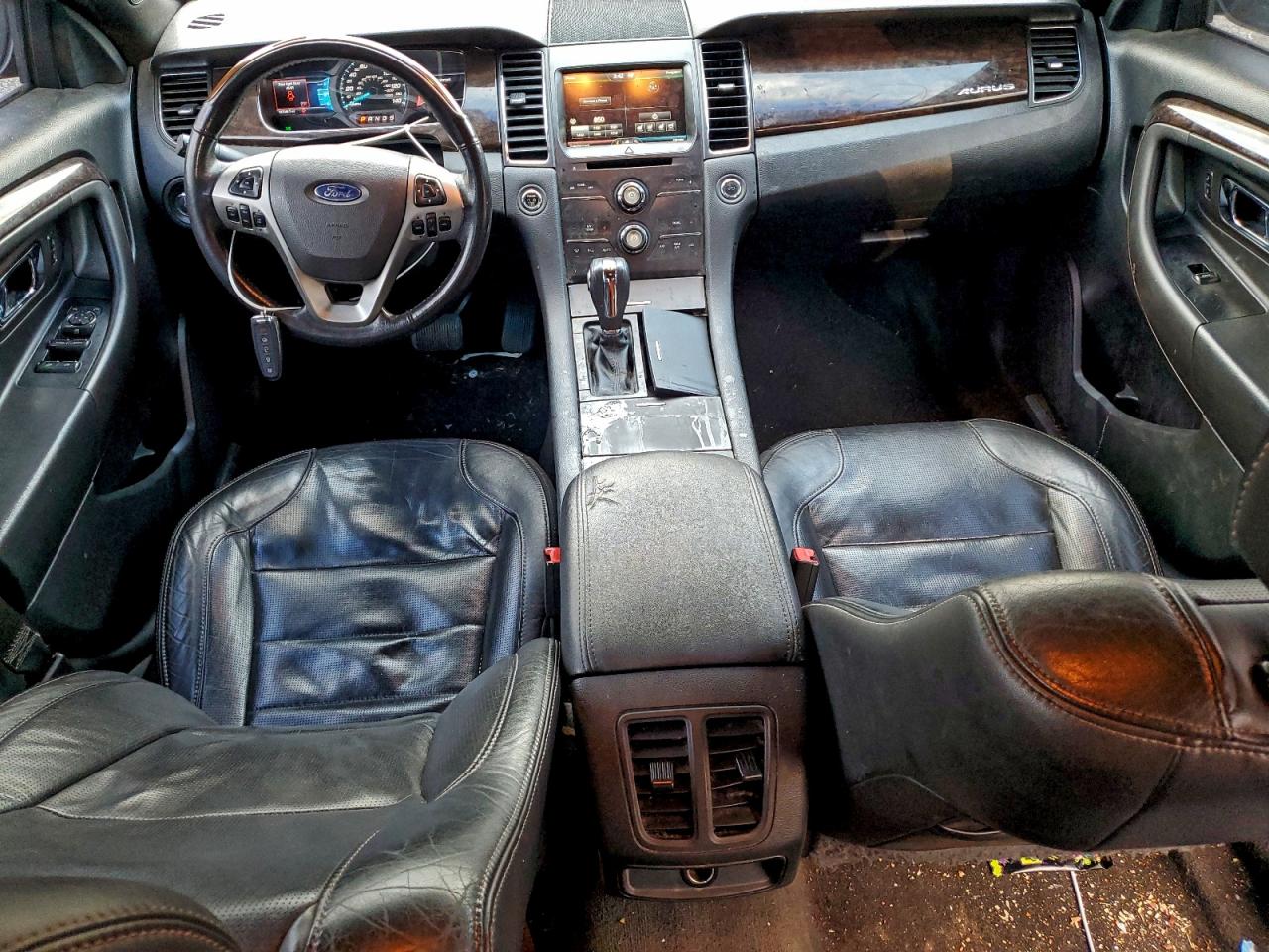 Ford Taurus Limited Image 7