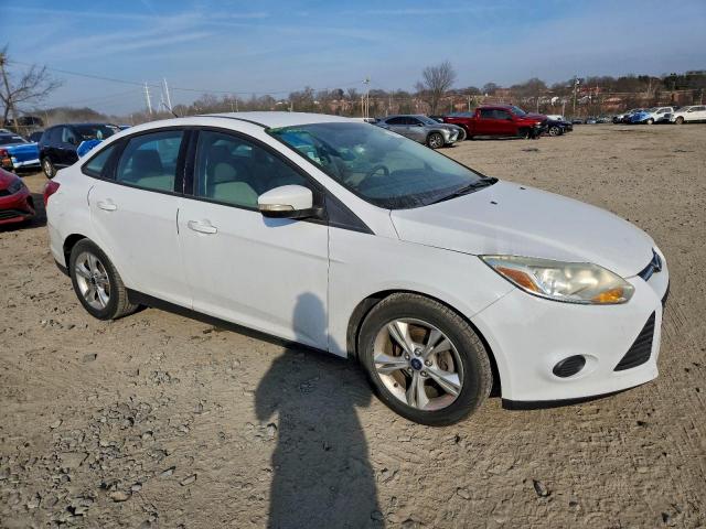Ford Focus Se Image 8