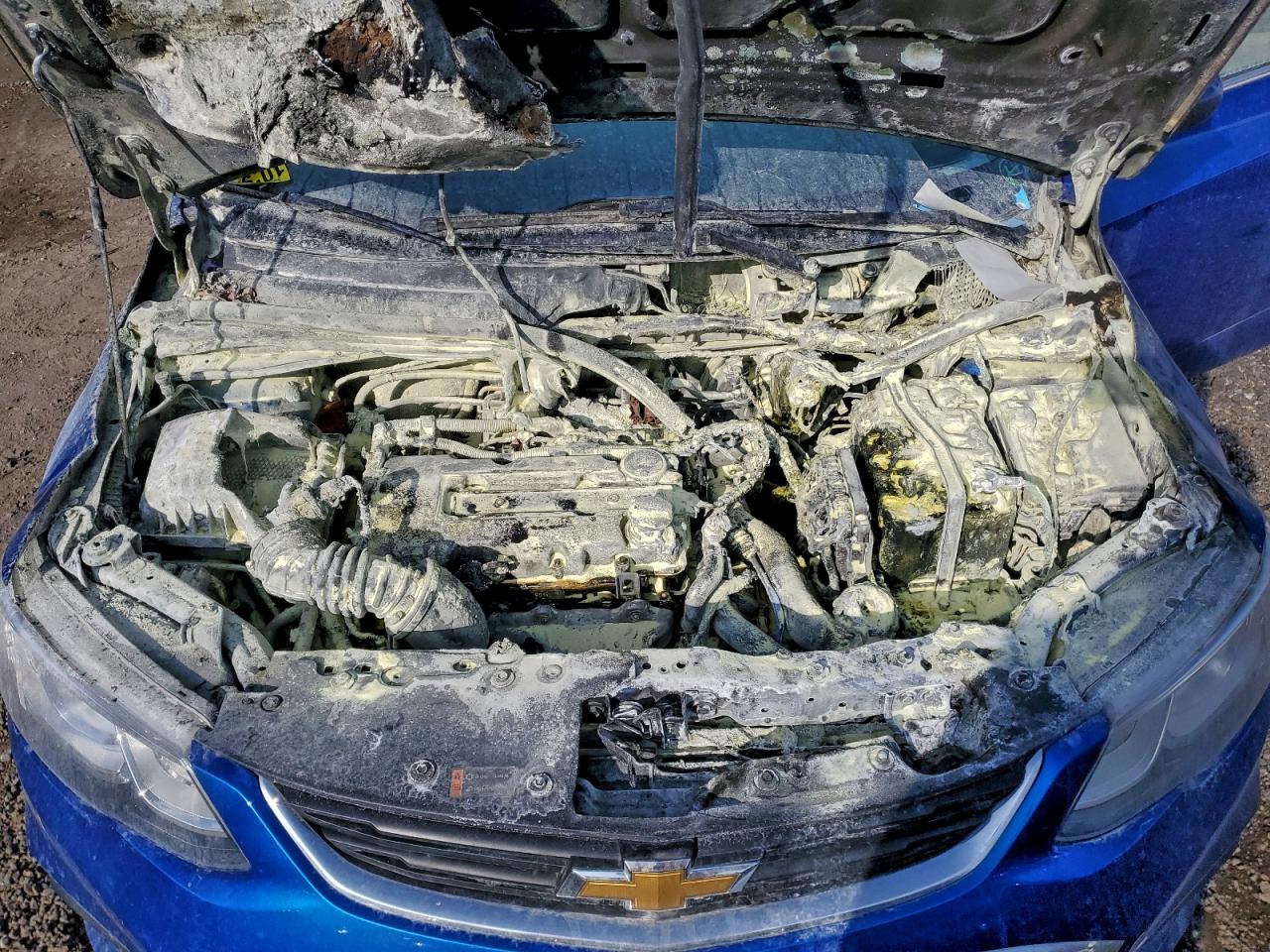 Chevrolet Sonic Lt Image 8