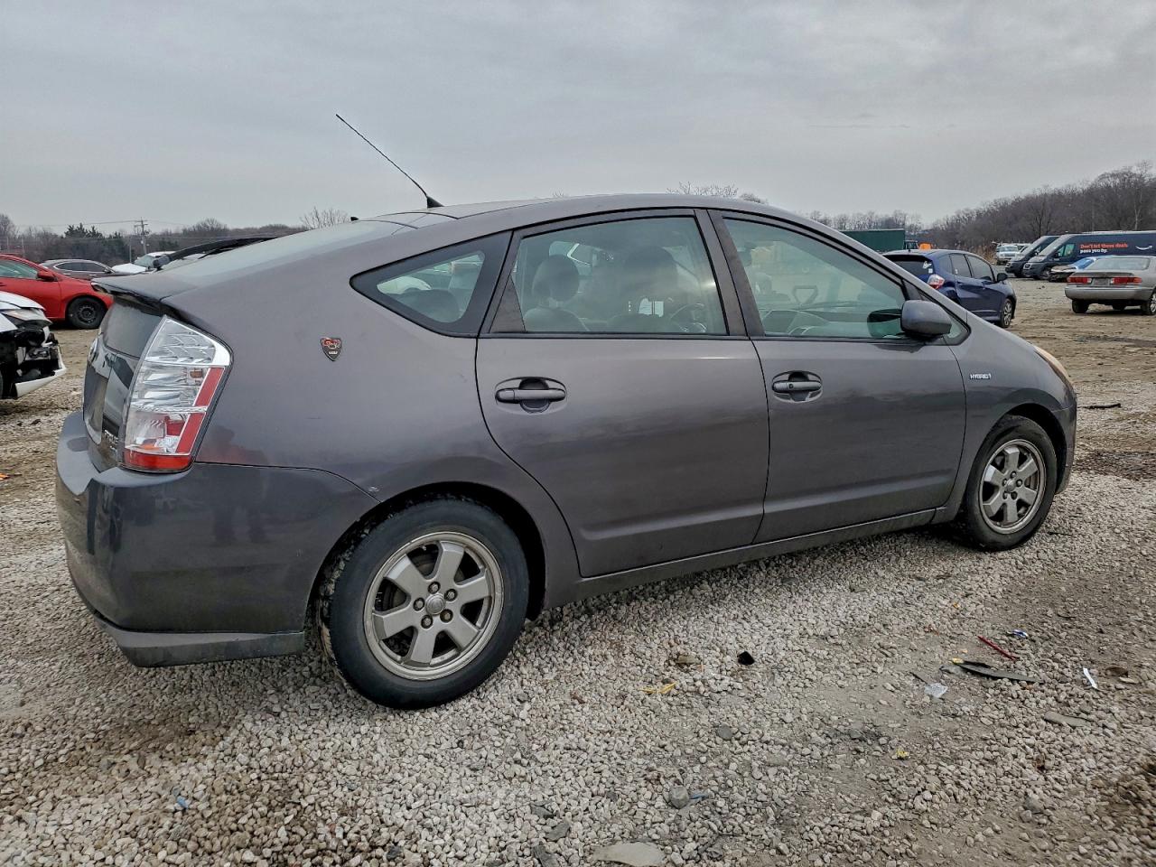 Toyota Prius Image 2