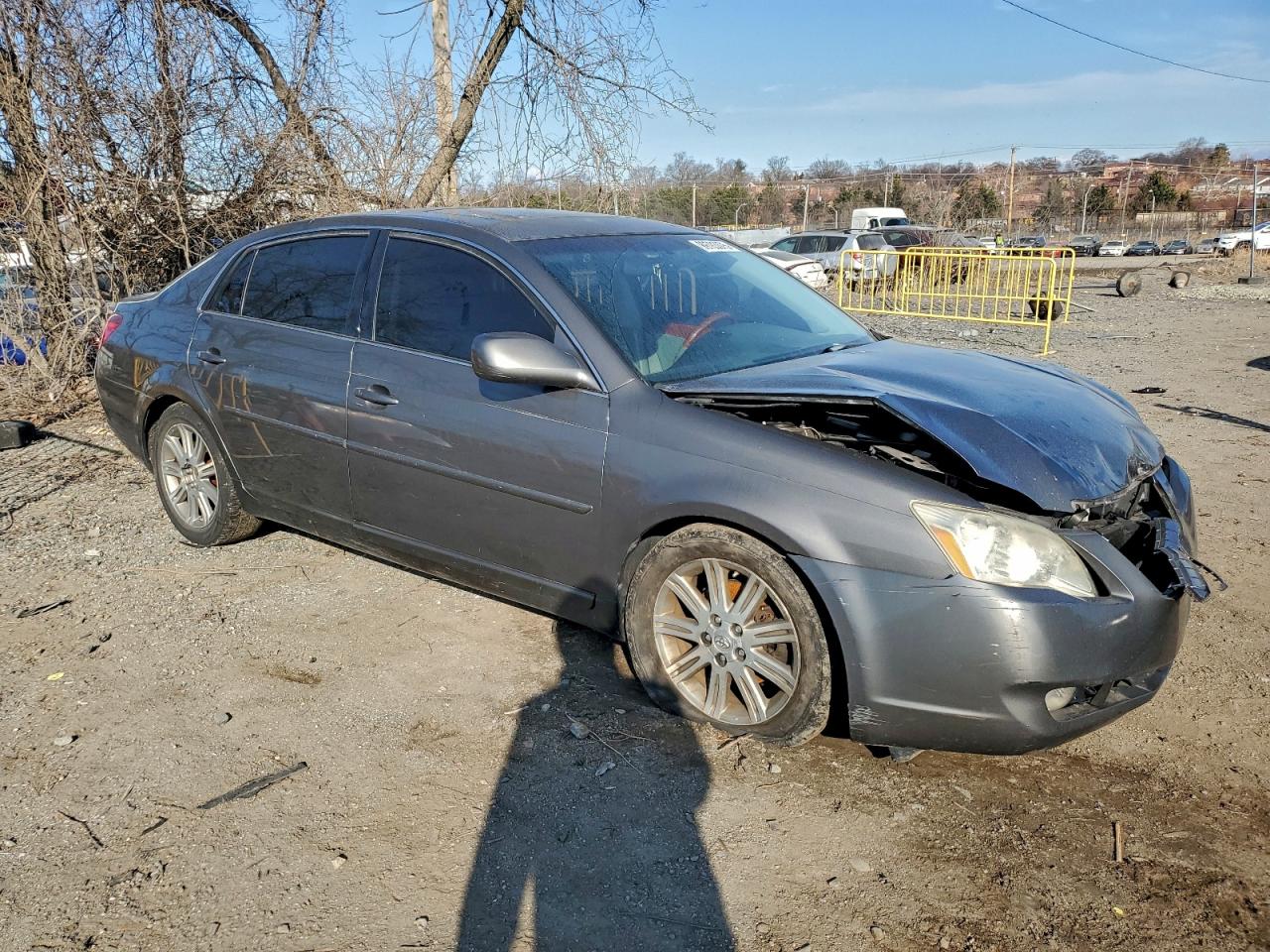 Toyota Avalon Xl Image 3
