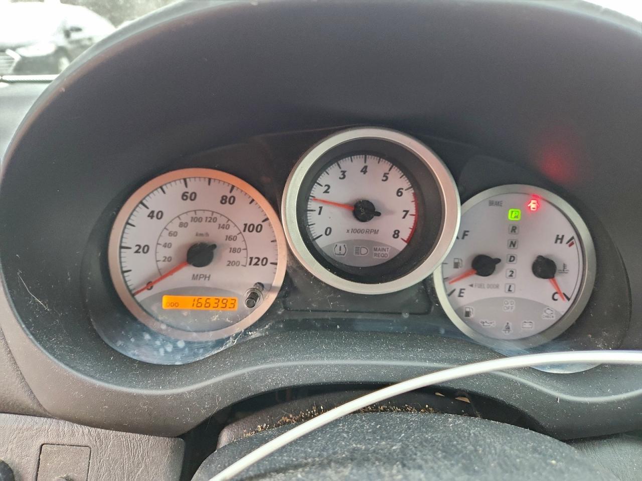 Toyota RAV4 Image 12