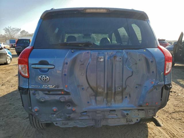 Toyota RAV4 Limited Image 3