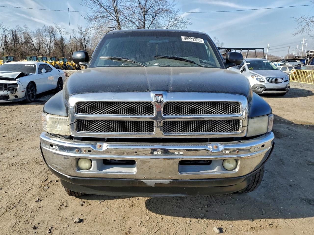 Dodge Ram 1500 Image 4