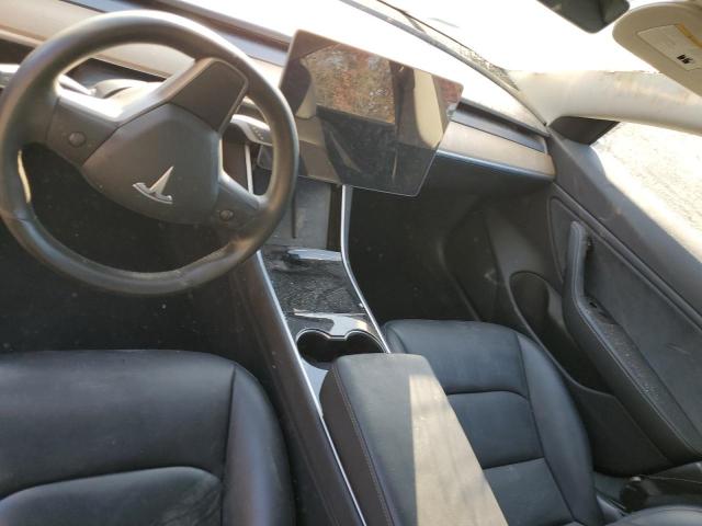 Tesla Model 3 Image 8