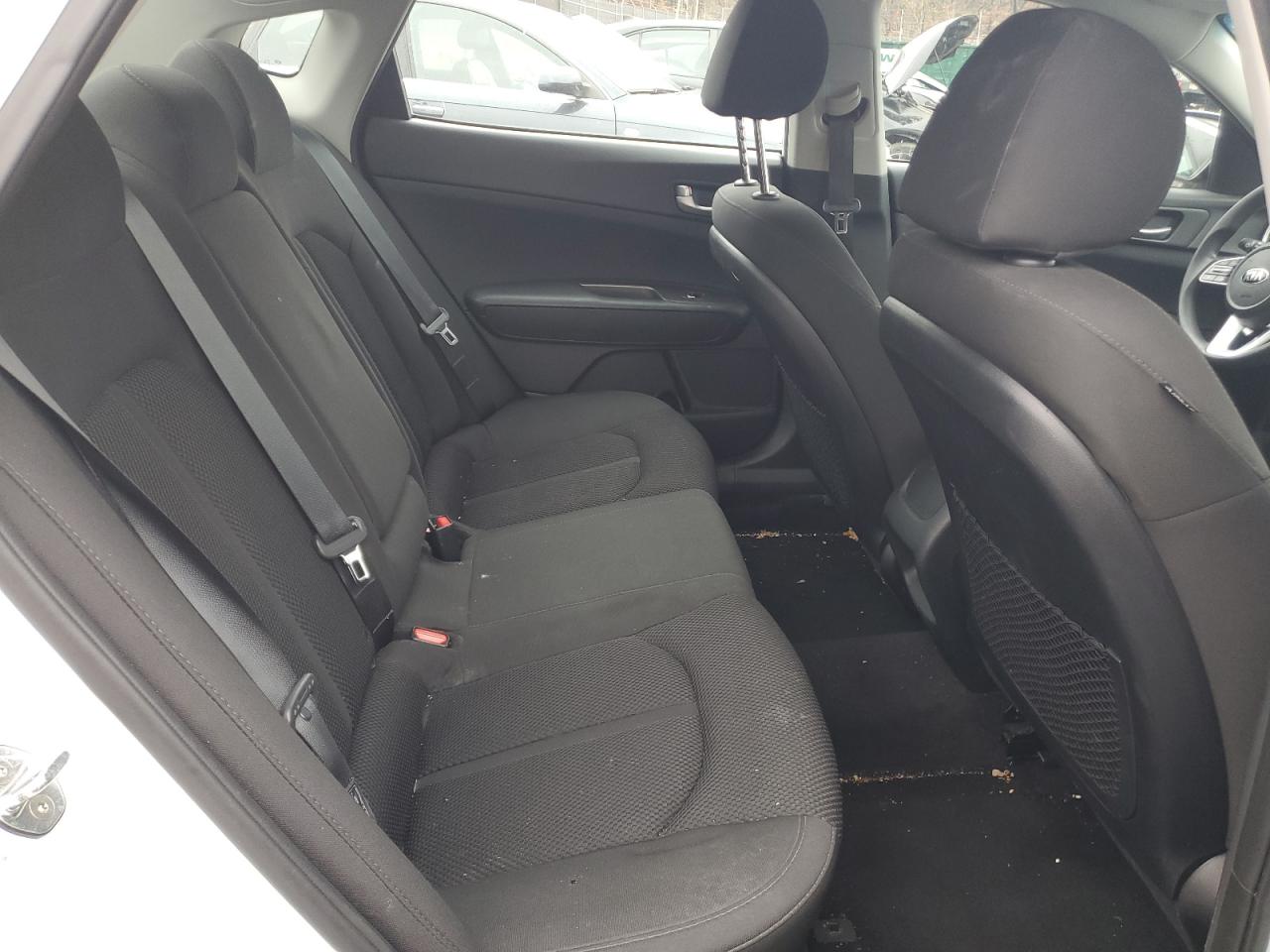 Kia Optima Lx Image 7