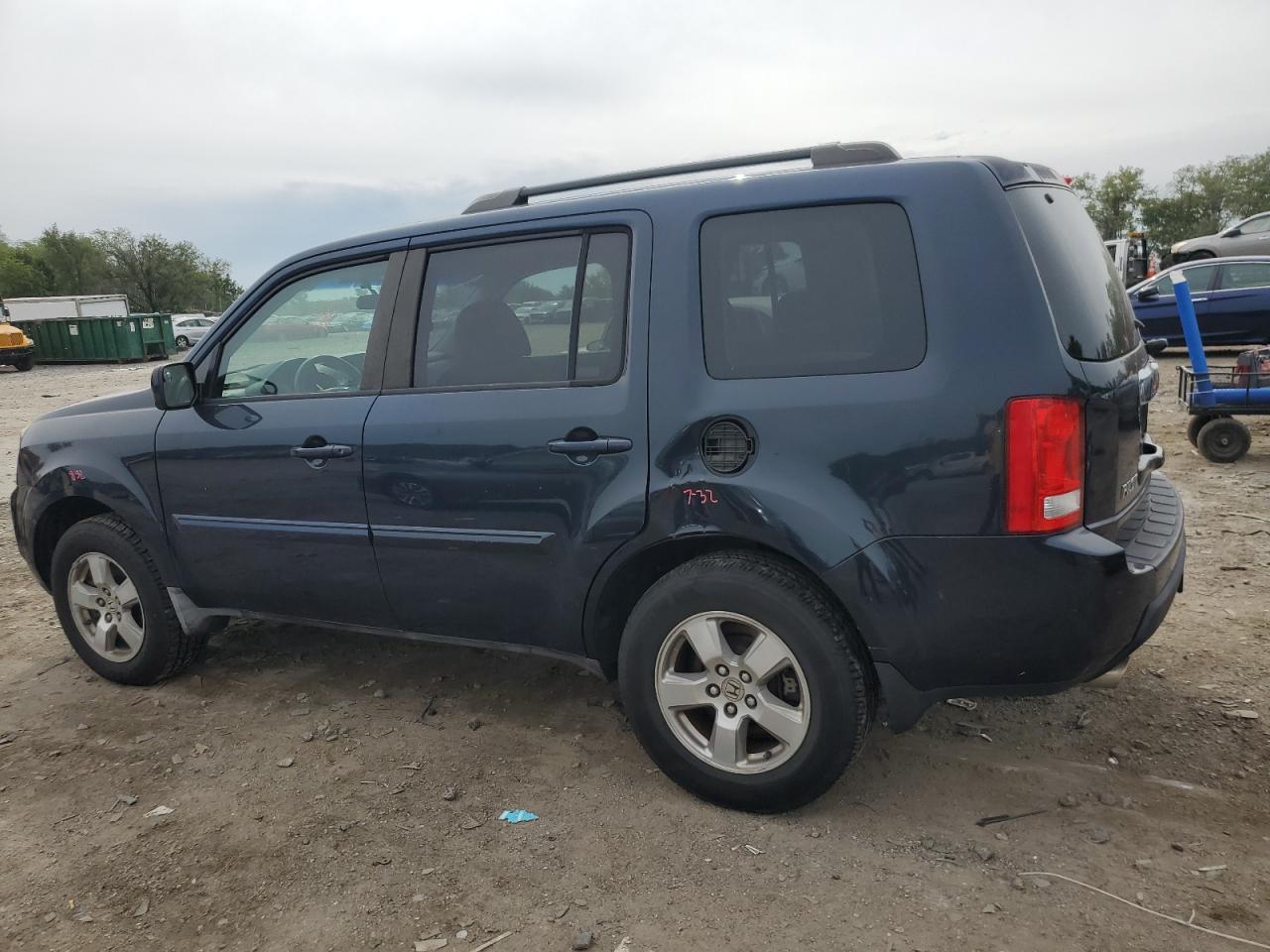 Honda Pilot Ex Image 2