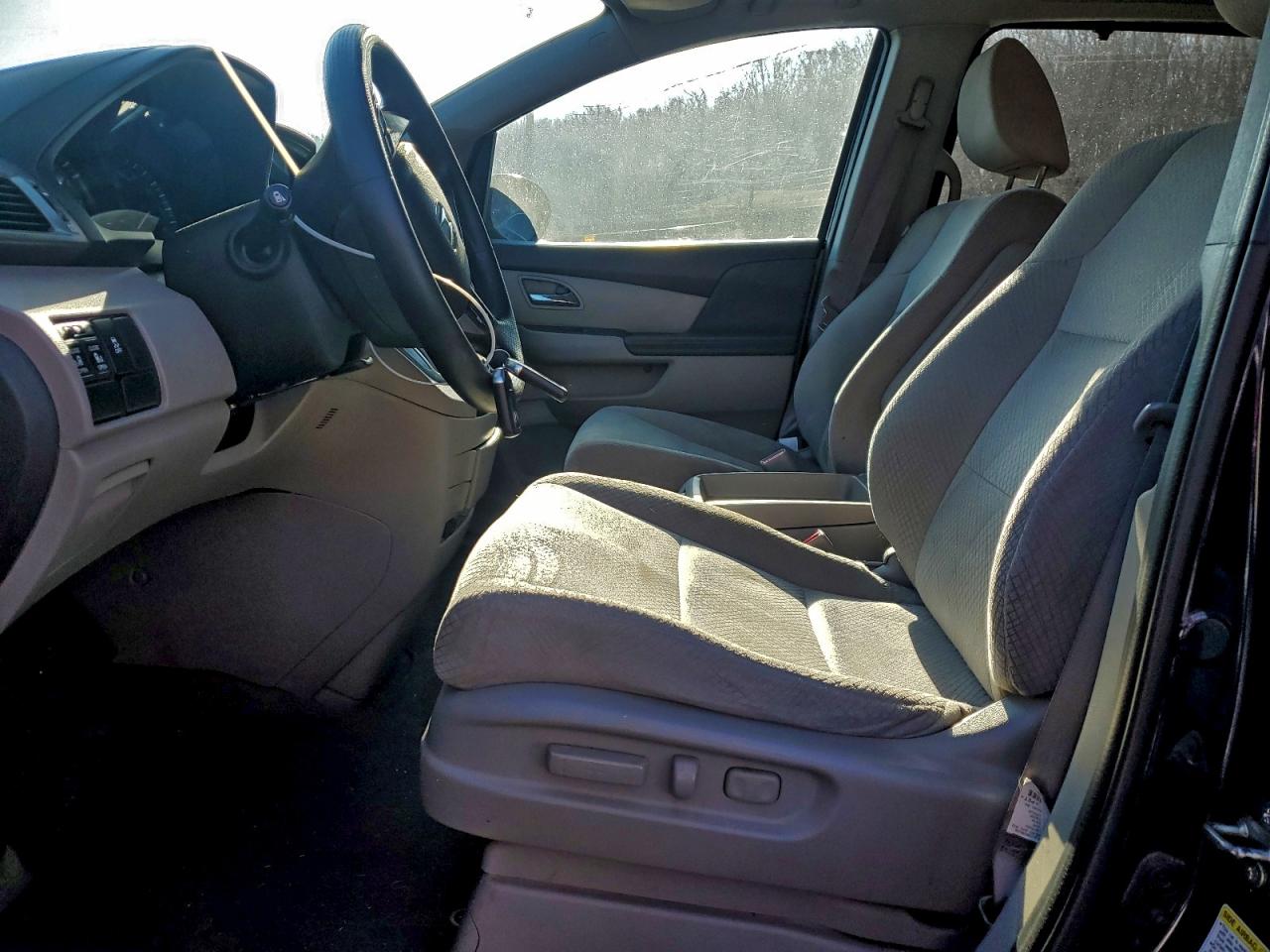 Honda Odyssey Ex Image 8