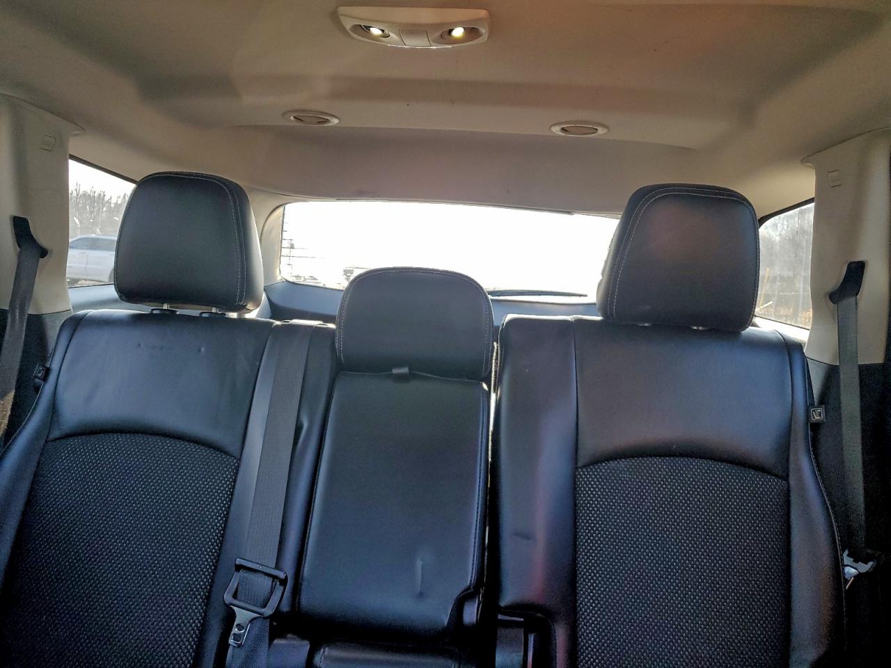 Dodge Journey Crossroad Image 13