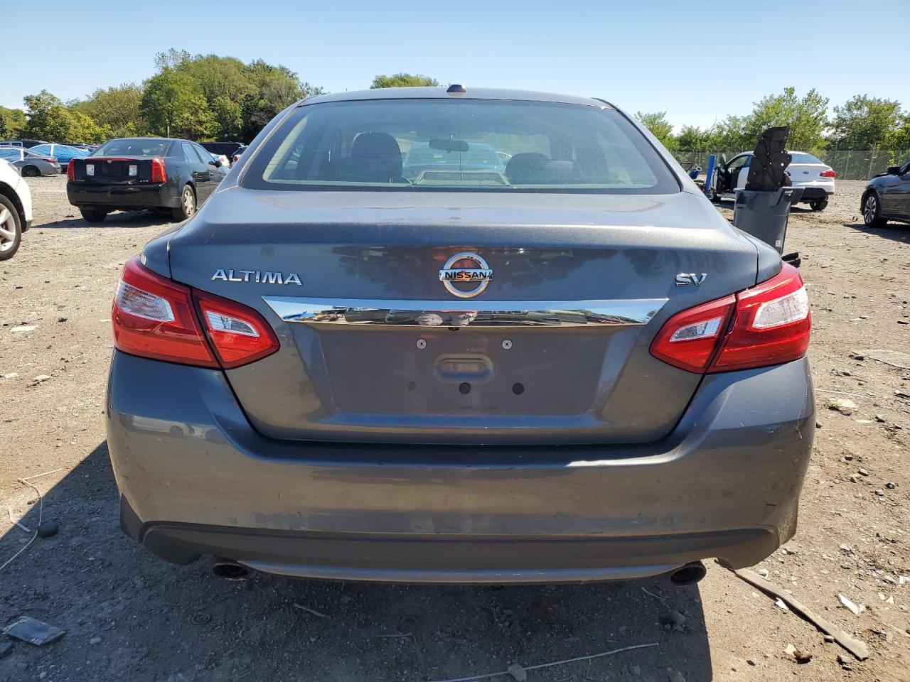 Nissan Altima 2.5 Image 9