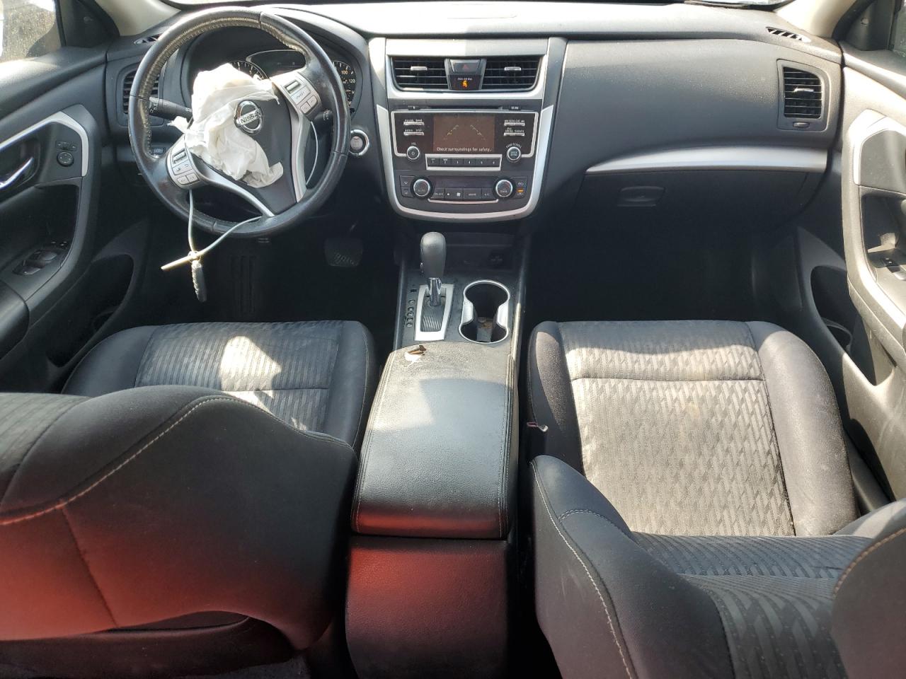 Nissan Altima 2.5 Image 7